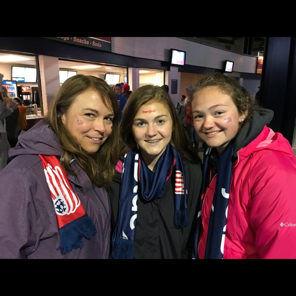 Meet your Posher, Julie